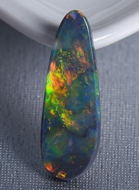 蛋白石有什么功效和作用 是什么寓意  第2张