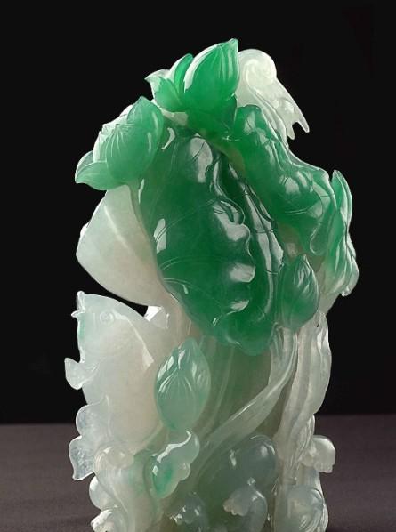 翡翠莲花的雕刻寓意  第3张