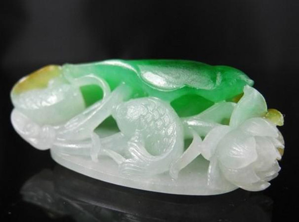 翡翠莲花的雕刻寓意  第34张