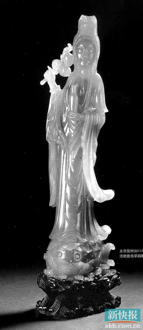 材质决定玉观音价格，年代是浮云 翡翠成拍卖绝对主力，要看种色水  第1张