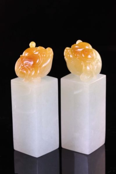 翡翠俏雕雅致传神(图)  第2张