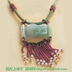 天然翡翠　古色古香的饰品(图)  第2张