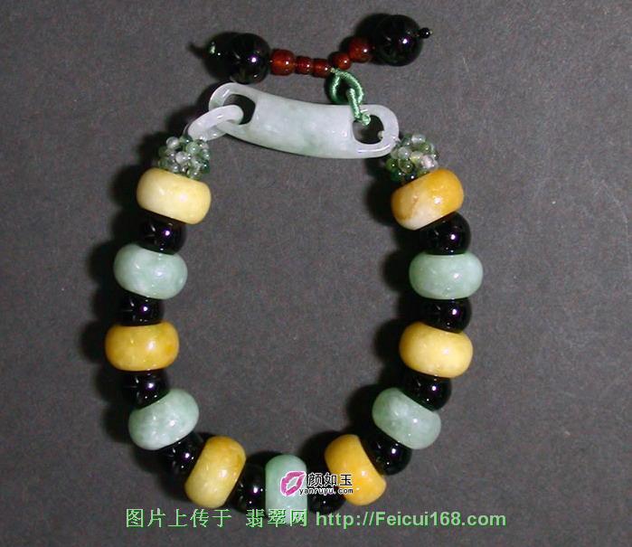 翡翠鉴定证书没写折光一丝清凉 翡翠饰品欣赏（图二）  第15张