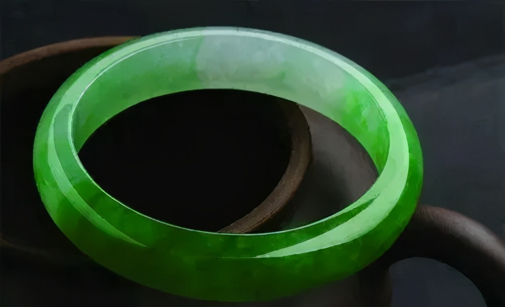 疫情叠加缅甸大选 翡翠原石价格或将迎来暴涨？  第5张