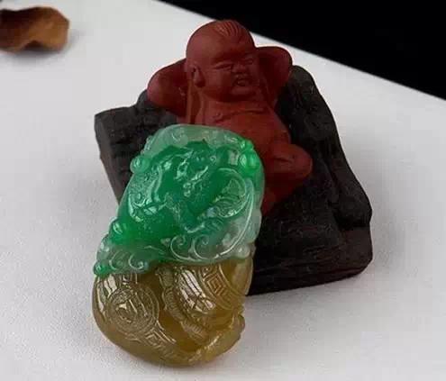 全方面解读翡翠手镯价值！  第10张