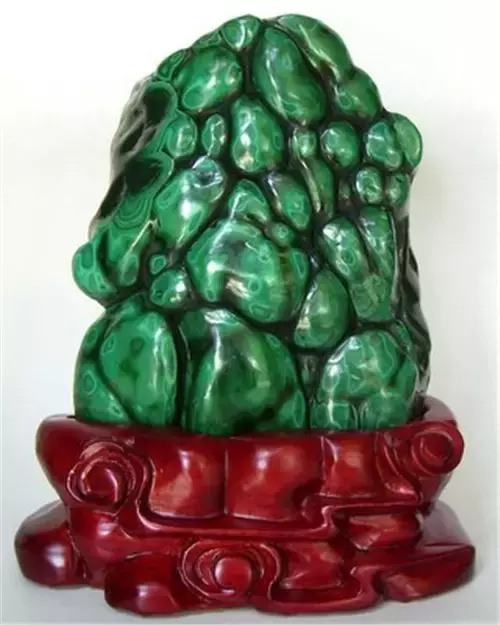 十大极品的翡翠摆件这么美的孔雀石你见过吗？太迷人了！  第3张