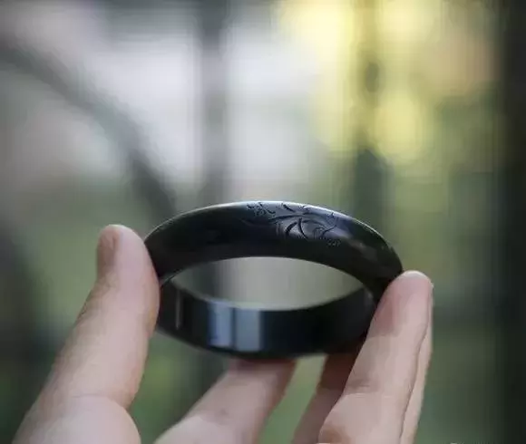 和田玉“青色”的诱惑，鸭蛋青、沙枣青、塔青……  第17张