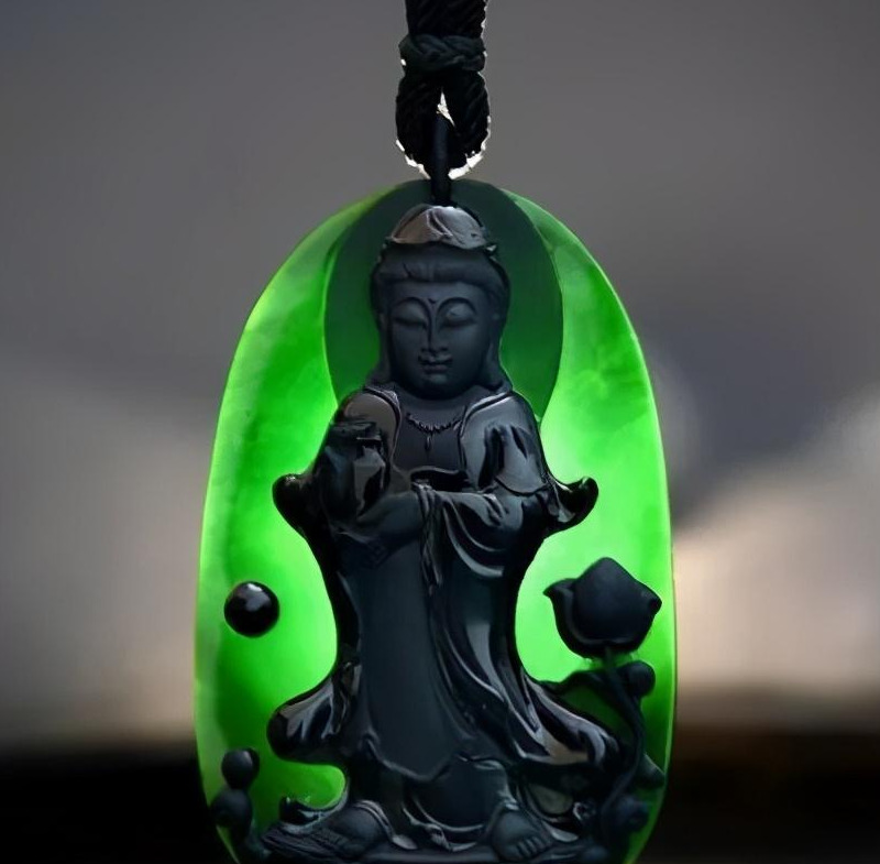 五年内，翡翠市场最具收藏价值的4件翡翠  第18张