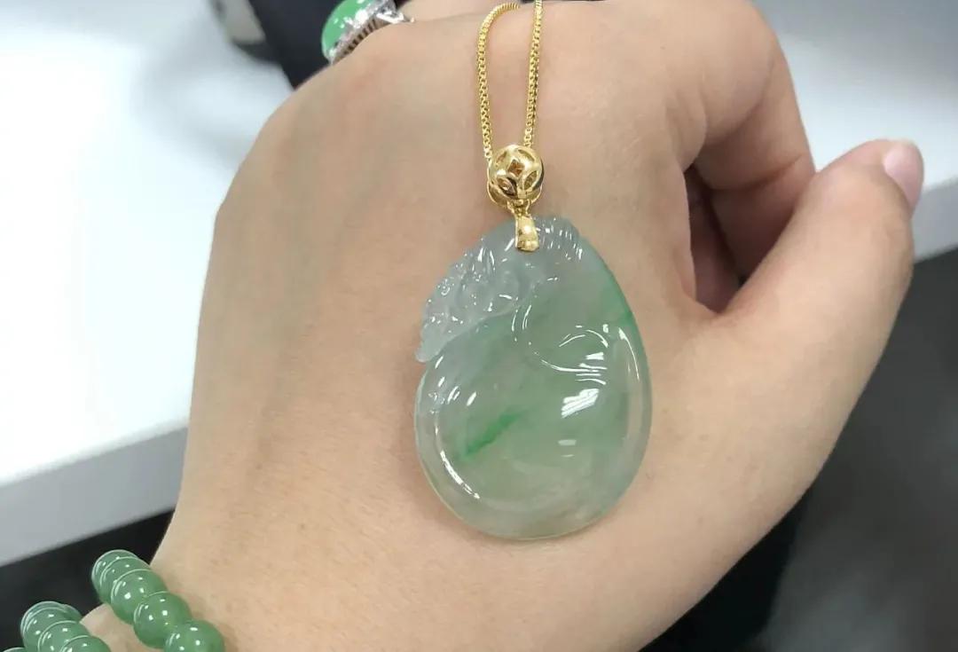 怎样鉴别玉石ab货翡翠还能这么玩：赌毛货你玩过吗？  第8张