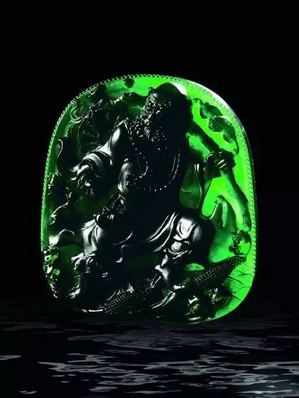 还没手掌大的墨翠原石，居然被万人争抢！为啥？  第1张