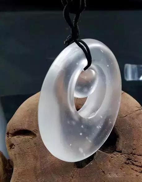 全面解析水沫玉与翡翠的区别  第1张