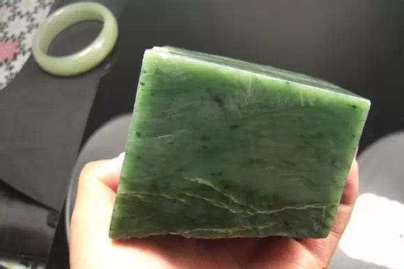 图辩几种碧玉，解开和田玉碧玉之秘！  第5张