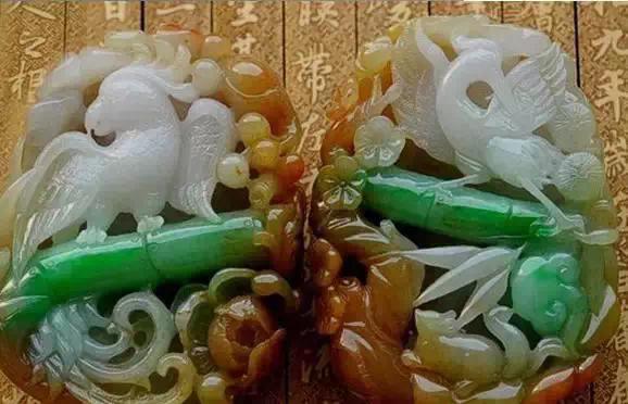 全方面解读翡翠手镯价值！  第17张