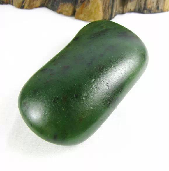 图辩几种碧玉，解开和田玉碧玉之秘！  第2张