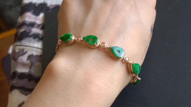 翡翠的价格节节攀升，罪魁祸首是……  第8张