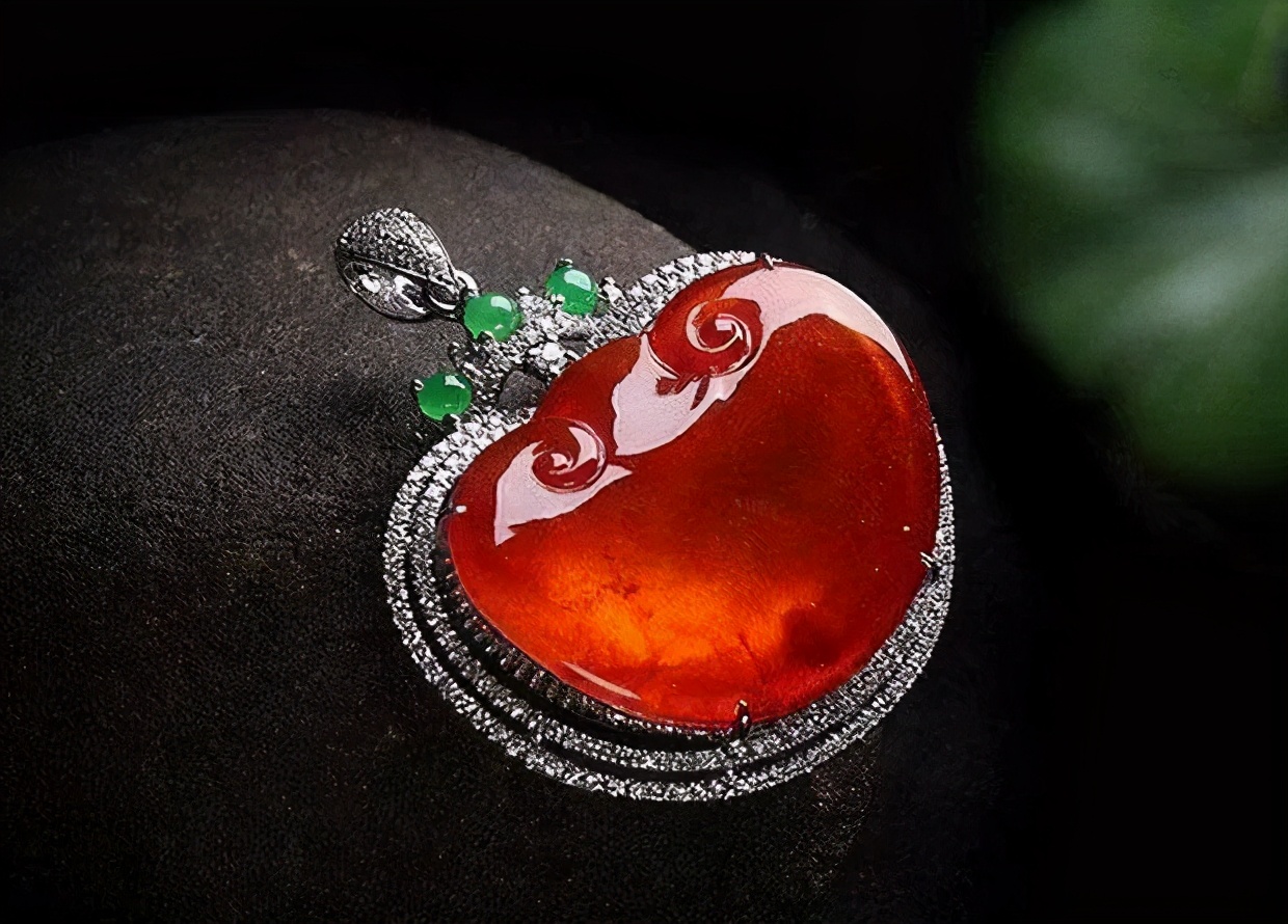 五年内，翡翠市场最具收藏价值的4件翡翠  第11张