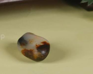 翡翠镯老心料的价格行家买和田玉的七大定律！  第17张