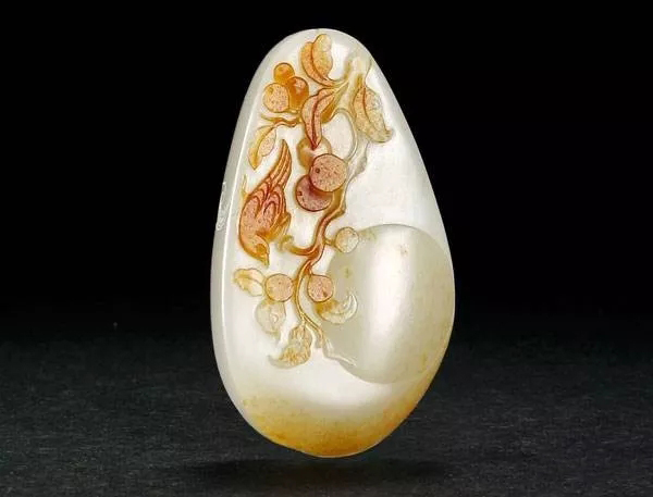 云南翡翠样样翡翠与“四大名玉”，谁是未来之玉？答案在这里  第2张