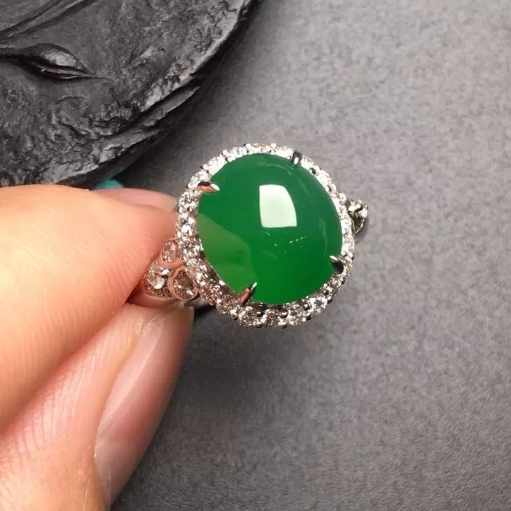 缅甸翡翠八大矿口翡翠的选购中的影响因素  第9张