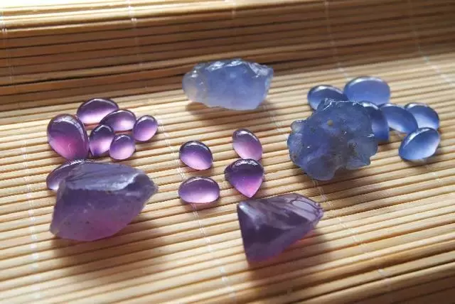 玉髓的真假鉴别  第4张