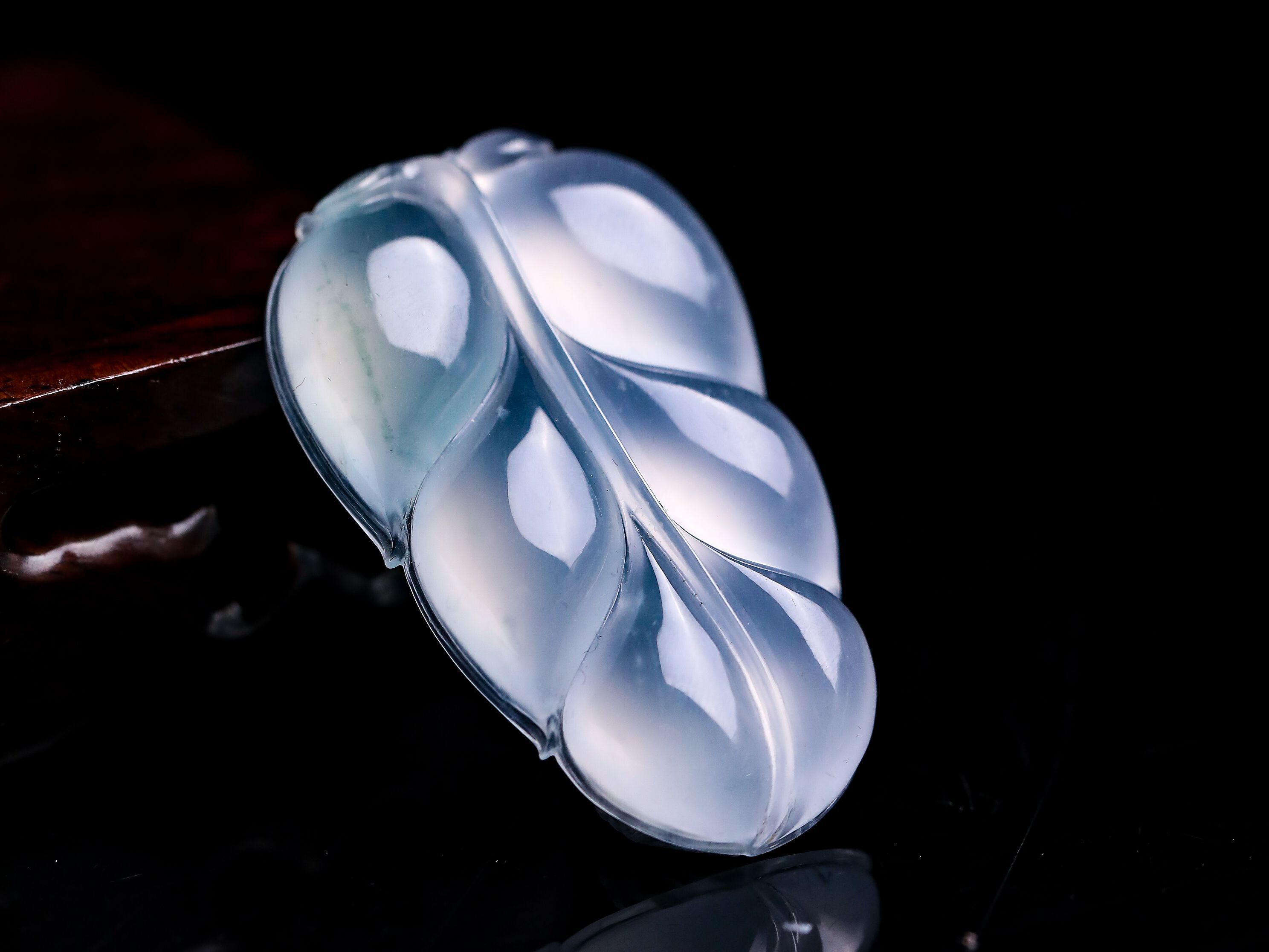 翡翠究竟是投资还是收藏？弄懂这个问题再购买翡翠，一定不吃亏  第4张