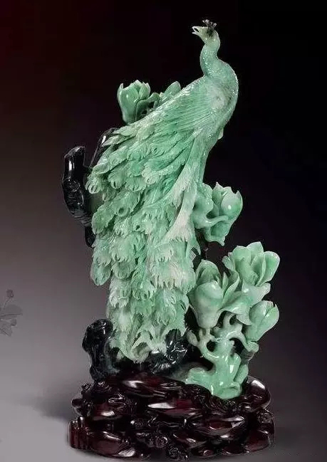 云南翡翠样样翡翠与“四大名玉”，谁是未来之玉？答案在这里  第5张