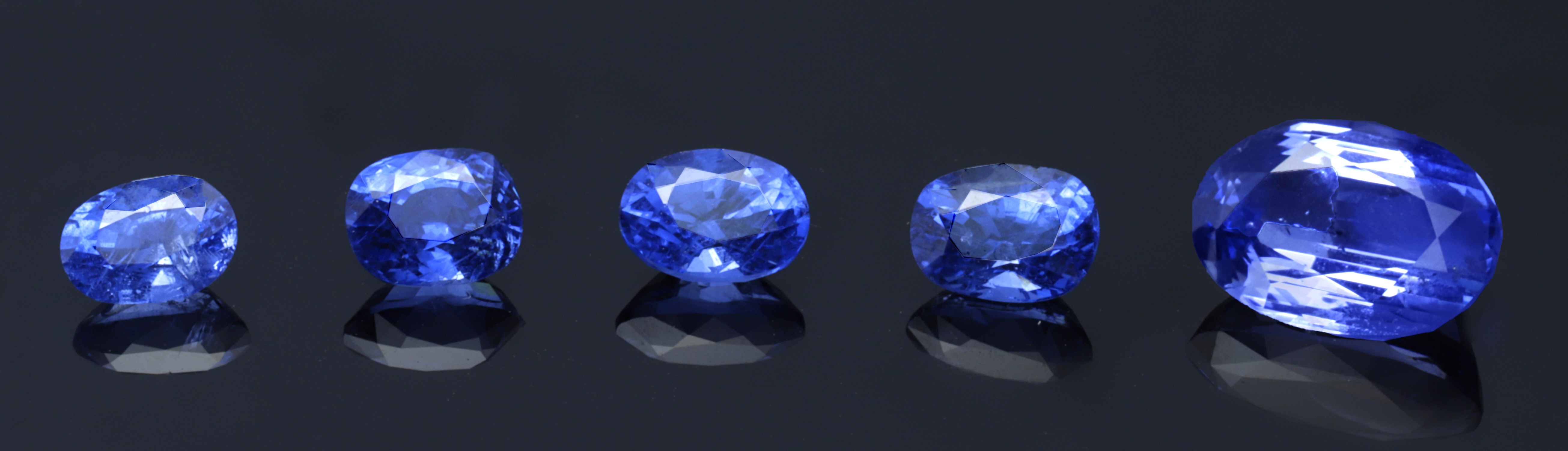 清代冰种翡翠价格尖晶石如何华丽蜕变  第26张