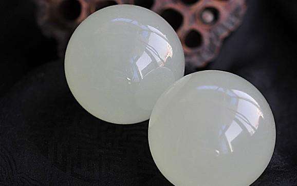 岫玉的鉴别方法  第7张