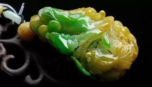 全方面解读翡翠手镯价值！  第9张