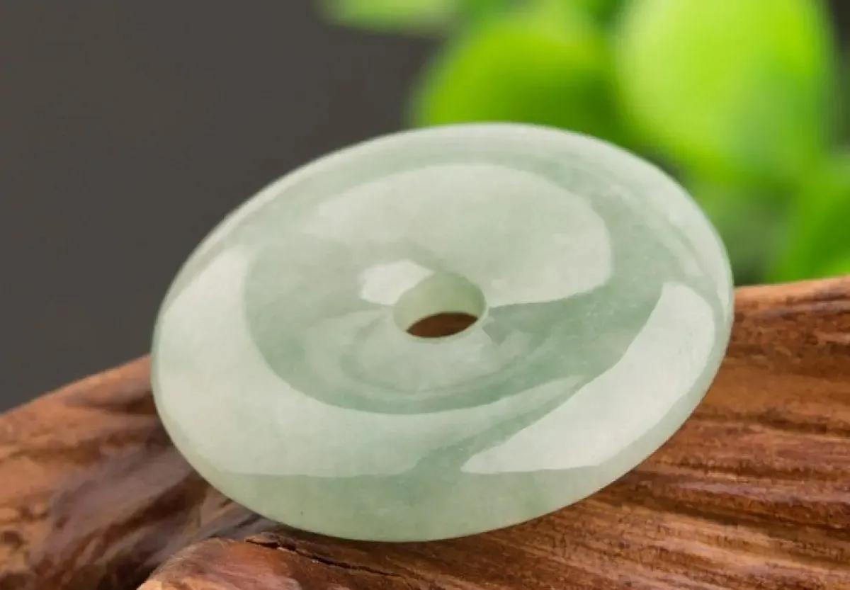 芙蓉种翡翠属于什么档次的翡翠呢？  第2张