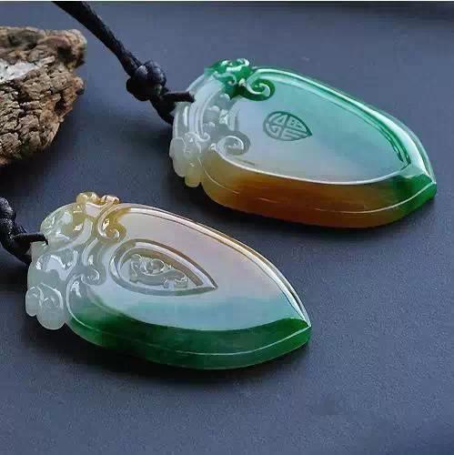 全方面解读翡翠手镯价值！  第2张