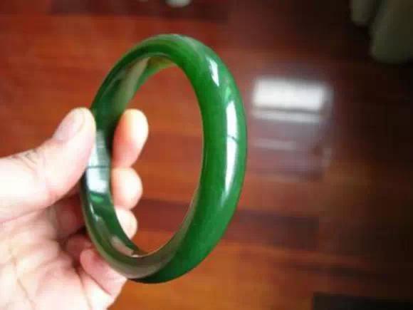 图辩几种碧玉，解开和田玉碧玉之秘！  第6张