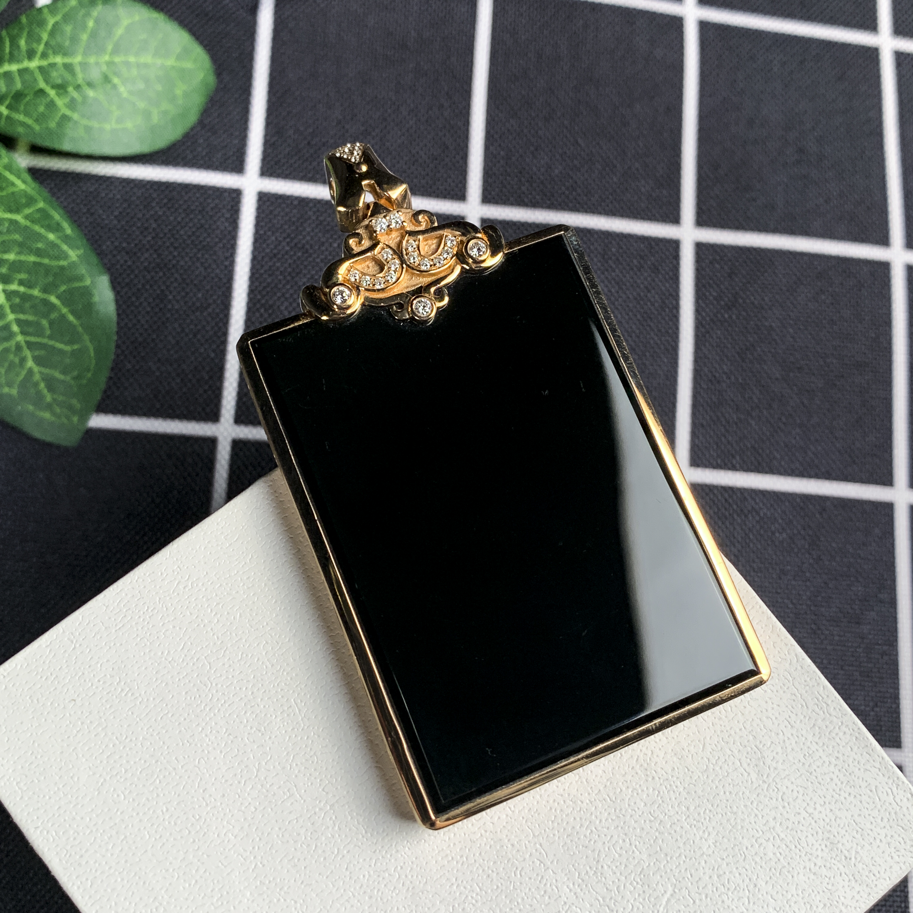 墨翠除了黑乎乎的，没什么特点？该怎么鉴定好坏？  第7张