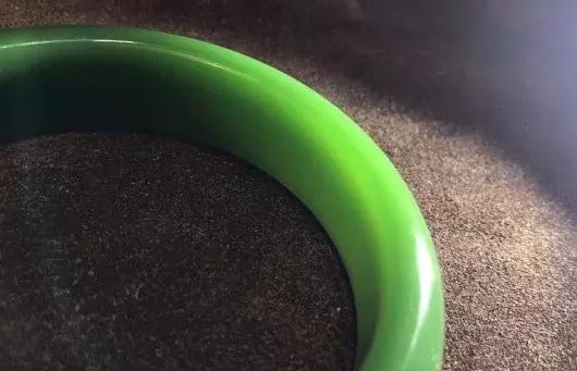 如何鉴定翡翠珠宝了解各种碧玉的优缺点  第10张