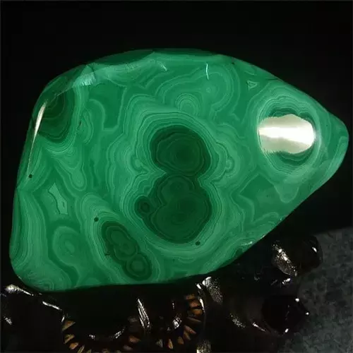 十大极品的翡翠摆件这么美的孔雀石你见过吗？太迷人了！  第20张