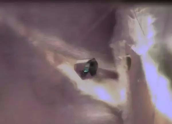 什么是冰种翡翠一般多少钱红宝石的内部特征你见过哪些？  第8张