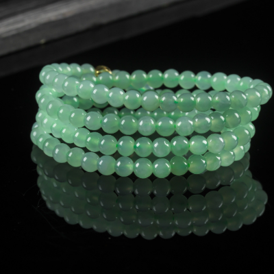 翡翠的糯种和冰种转型时刻关键，翡翠行业路在何方  第1张