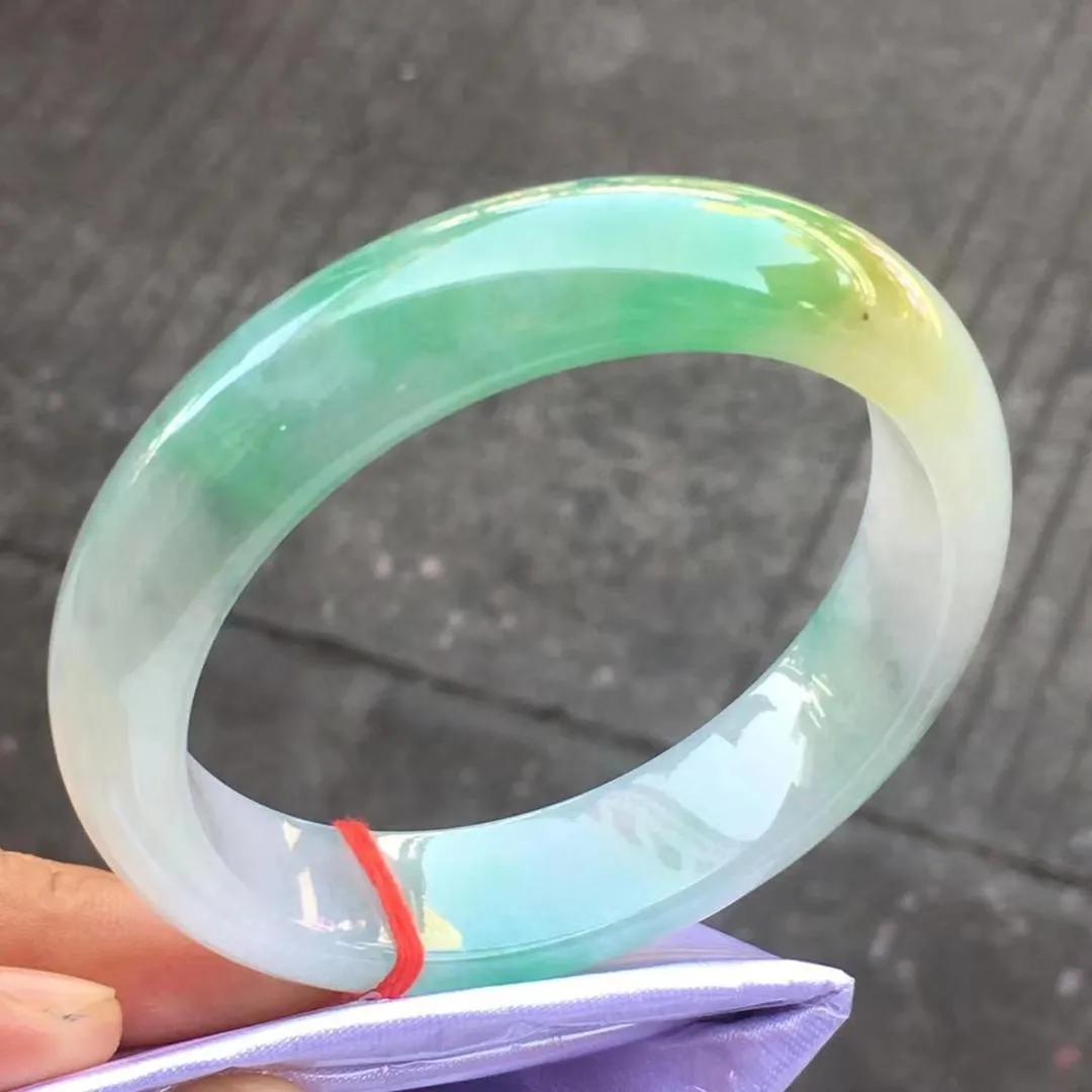 翡翠原石 色带除了绿色，还有哪些翡翠是潜力股？  第5张