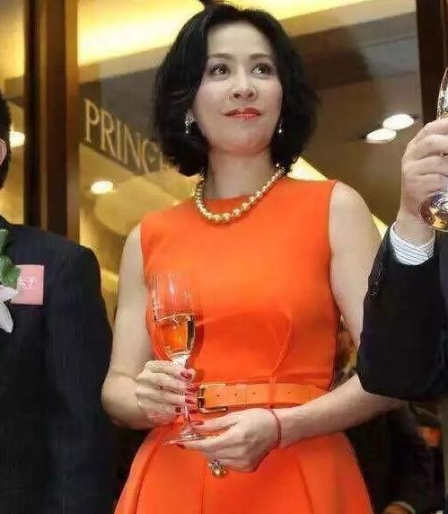 飘黑花翡翠手镯想买珍珠？至少得知道珍珠都有哪些品种吧？  第13张