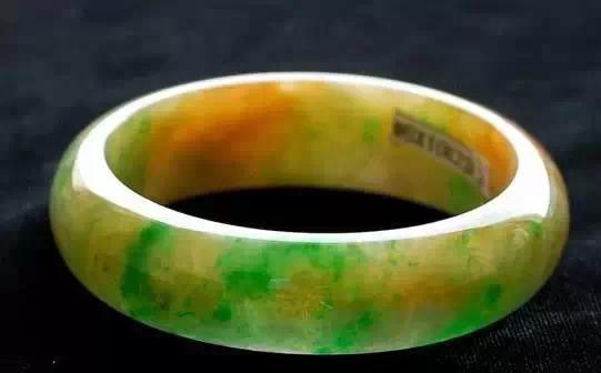 全方面解读翡翠手镯价值！  第6张