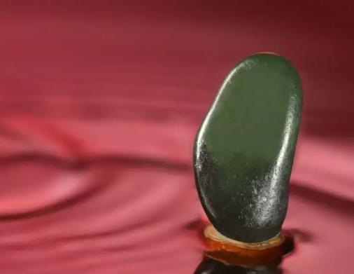 如何鉴定翡翠珠宝了解各种碧玉的优缺点  第2张