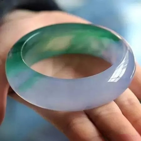 哪些因素导致翡翠价格高？  第3张