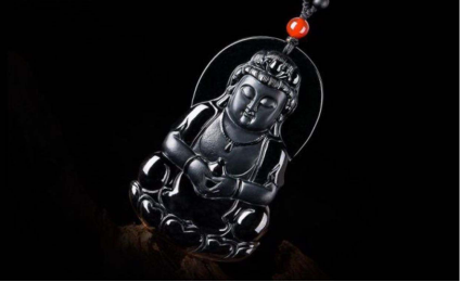 碧玉跟翡翠的区别黑色的石头别急着扔，普通人都不认识的珍稀墨翠！  第2张