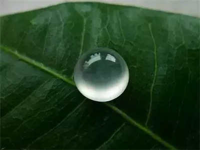 两个字就能让翡翠价格涨十倍，但99%的人不知道……  第4张