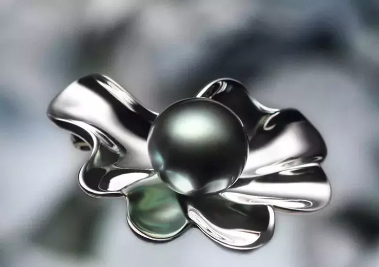 翡翠手镯像果冻珍珠的100种造型！不仅有圆的，还有爱心形、半圆形、像钻石的……  第20张