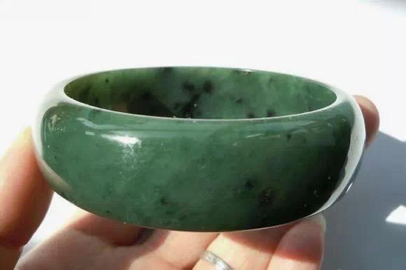 图辩几种碧玉，解开和田玉碧玉之秘！  第3张