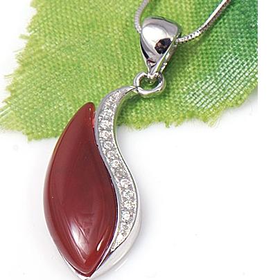 猫眼石蕴意功效？神秘宝石金绿猫眼的辨伪。  第7张