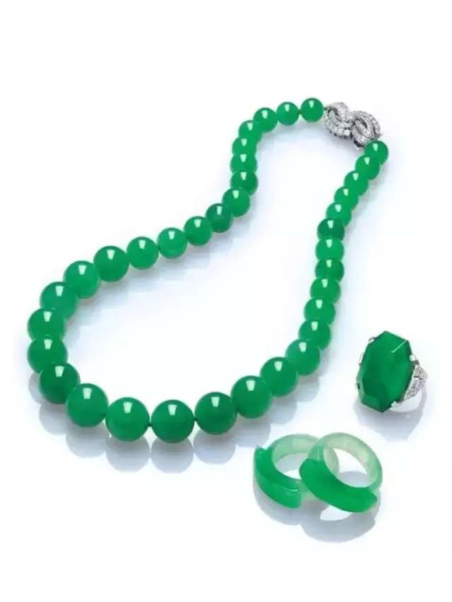 都说乱世黄金盛世玉，翡翠真的具有投资价值与收藏价值吗？  第14张