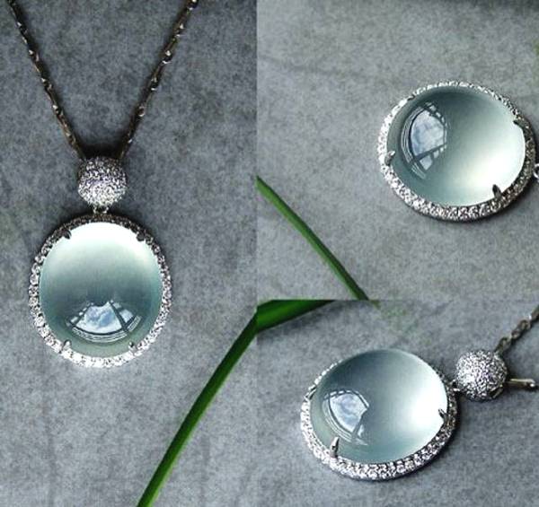 怎样鉴别翡翠原石真假翡翠价格上涨，要想买到高端翡翠，必须要学会察颜观色  第6张