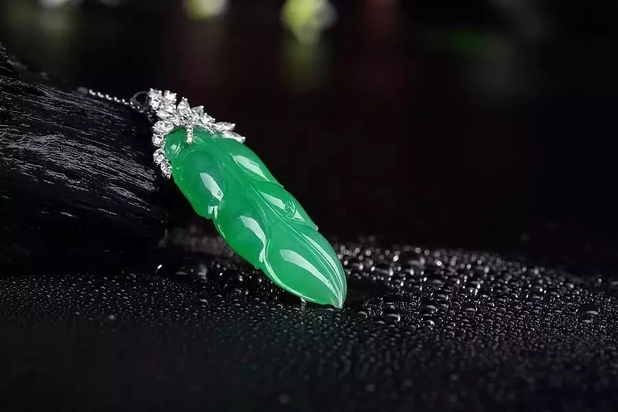 20万的翡翠手镯翡翠开始变得不值钱了？很多翡翠商已经不想卖翡翠了！  第9张